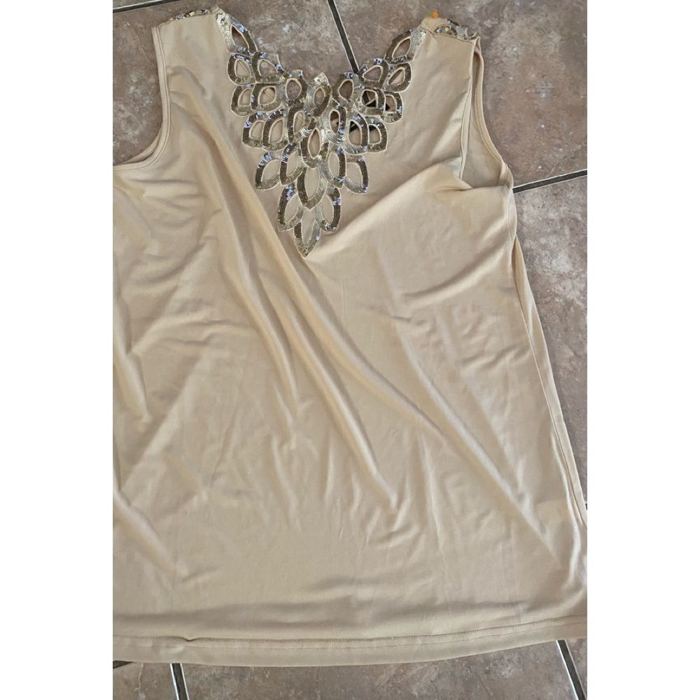Joan Boyce M Top 
